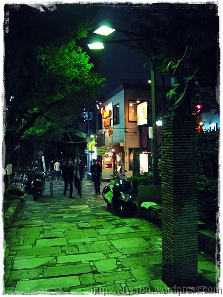 golden gai street shinjuku kabukicho